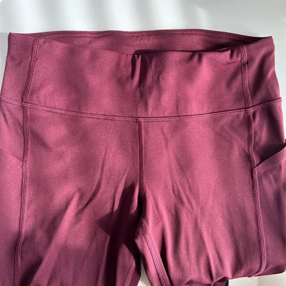 Lululemon Leggings Crop - Picture 2 of 3